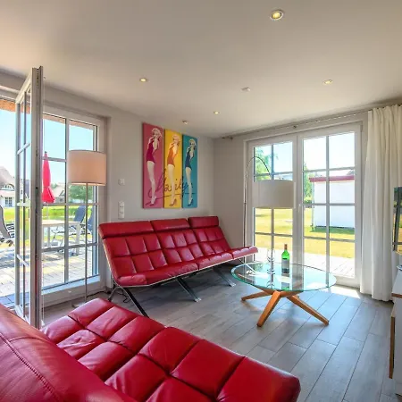 Tatil Evi Reetdachhaus Am Bodden Mit Sauna